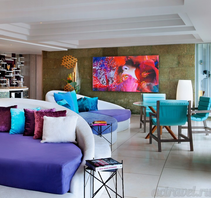 Номер WOW Suite. Отель W Bali, Семиньяк, о. Бали, Индонезия