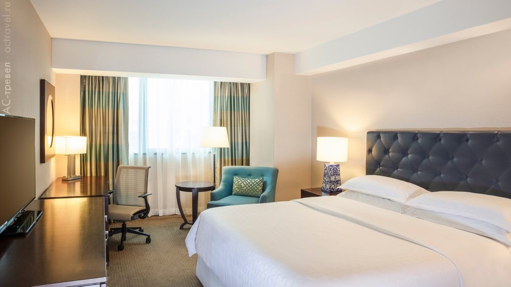 Номер в отеле Sheraton Maria Isabel